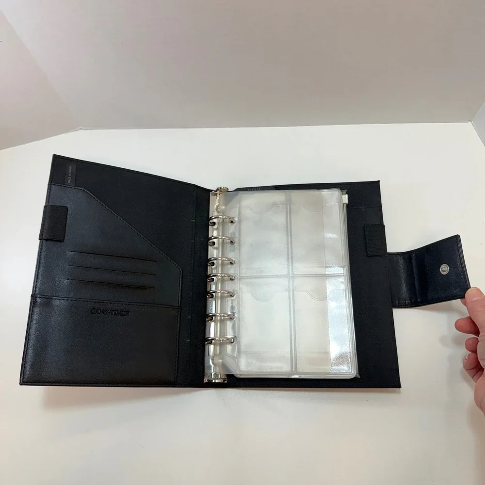 Day-Timer Personal Organizer Desk Size Black Planner 7-Ring Binder Navigator